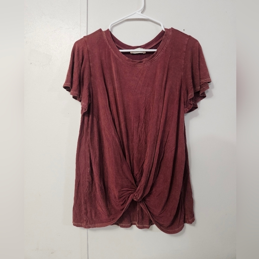Altard State Knot Front Short Sleeve Tee!